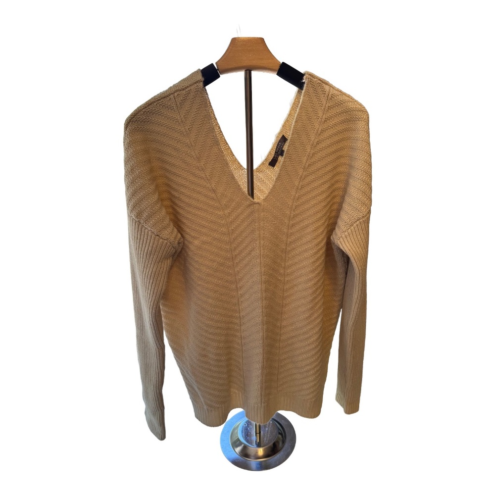 Lisa‎ Rinna Sweater - Picture 2 of 4